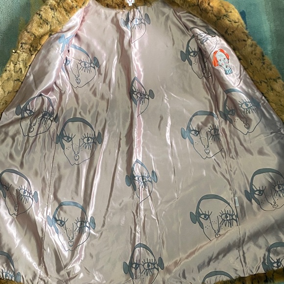 Shrimps Leopard Print Teddy Jacket with Pink Details - Picture 5 of 7